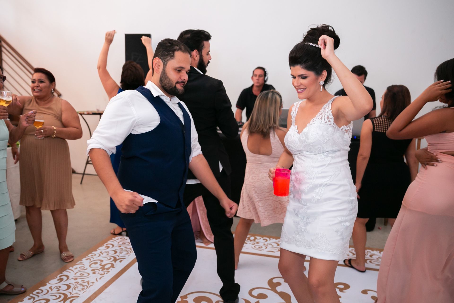 Foto Casamento na Casa Paroquial Nossa Senhora Perpétuo Socorro - Andreoni e Stefânia Foto Casamento na Casa Paroquial Nossa Senhora Perpétuo Socorro - Andreoni e Stefânia - Imagem 87