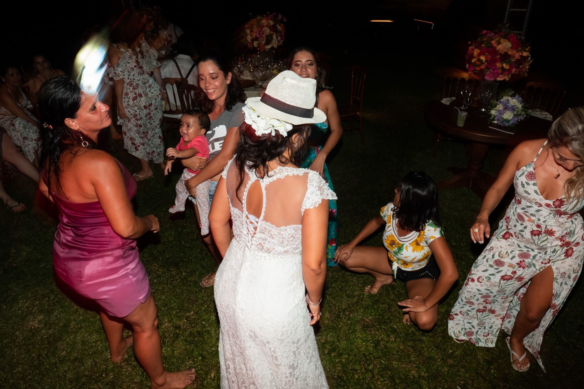 Foto Casamento em São Sebastião - Praia de Barequeçaba - Isaque e Thais Foto Casamento em São Sebastião - Praia de Barequeçaba - Isaque e Thais - Imagem 55