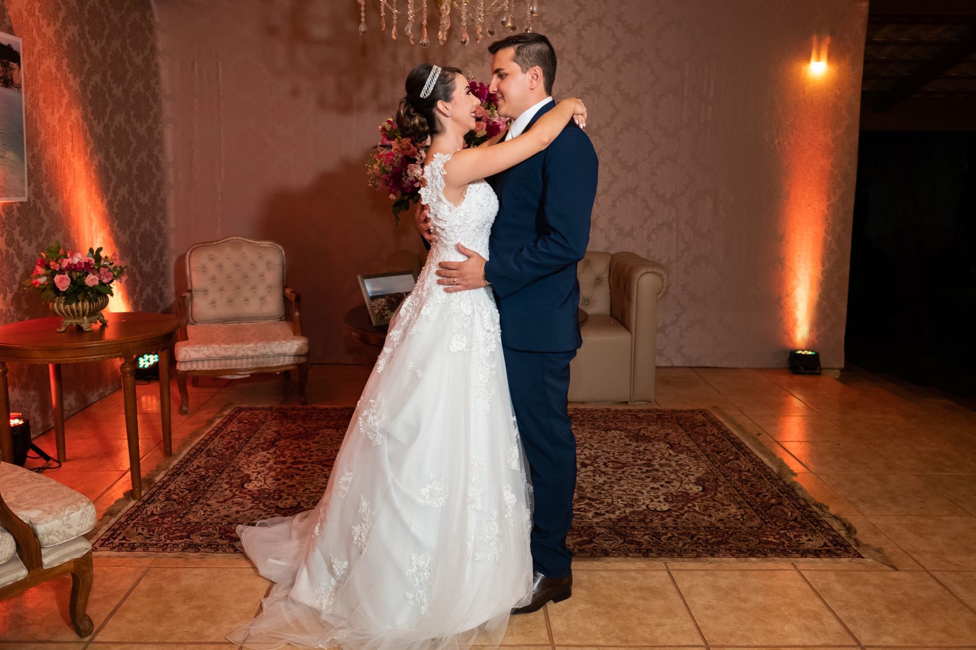 Foto Casamento na Igreja São Luiz Gonzaga em Cedral - SP l Michael e Joyce Foto Casamento na Igreja São Luiz Gonzaga em Cedral - SP l Michael e Joyce - Imagem 63