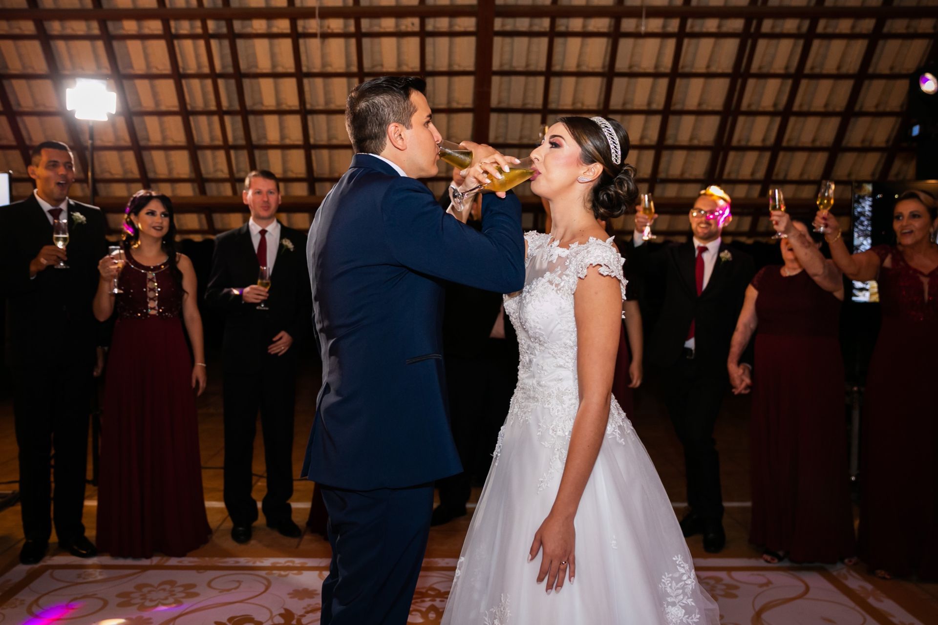 Foto Casamento na Igreja São Luiz Gonzaga em Cedral - SP l Michael e Joyce Foto Casamento na Igreja São Luiz Gonzaga em Cedral - SP l Michael e Joyce - Imagem 53