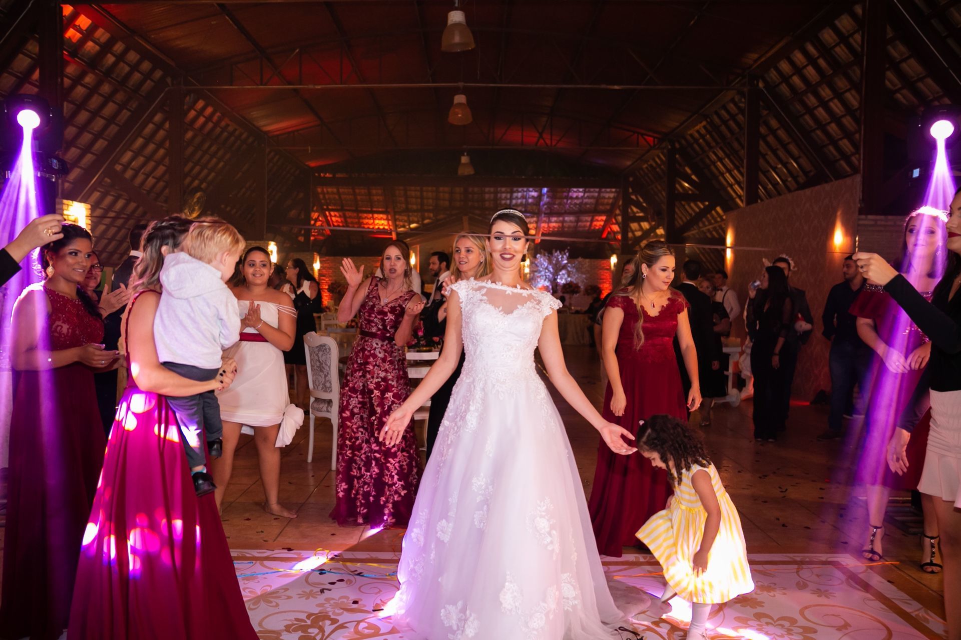 Foto Casamento na Igreja São Luiz Gonzaga em Cedral - SP l Michael e Joyce Foto Casamento na Igreja São Luiz Gonzaga em Cedral - SP l Michael e Joyce - Imagem 72