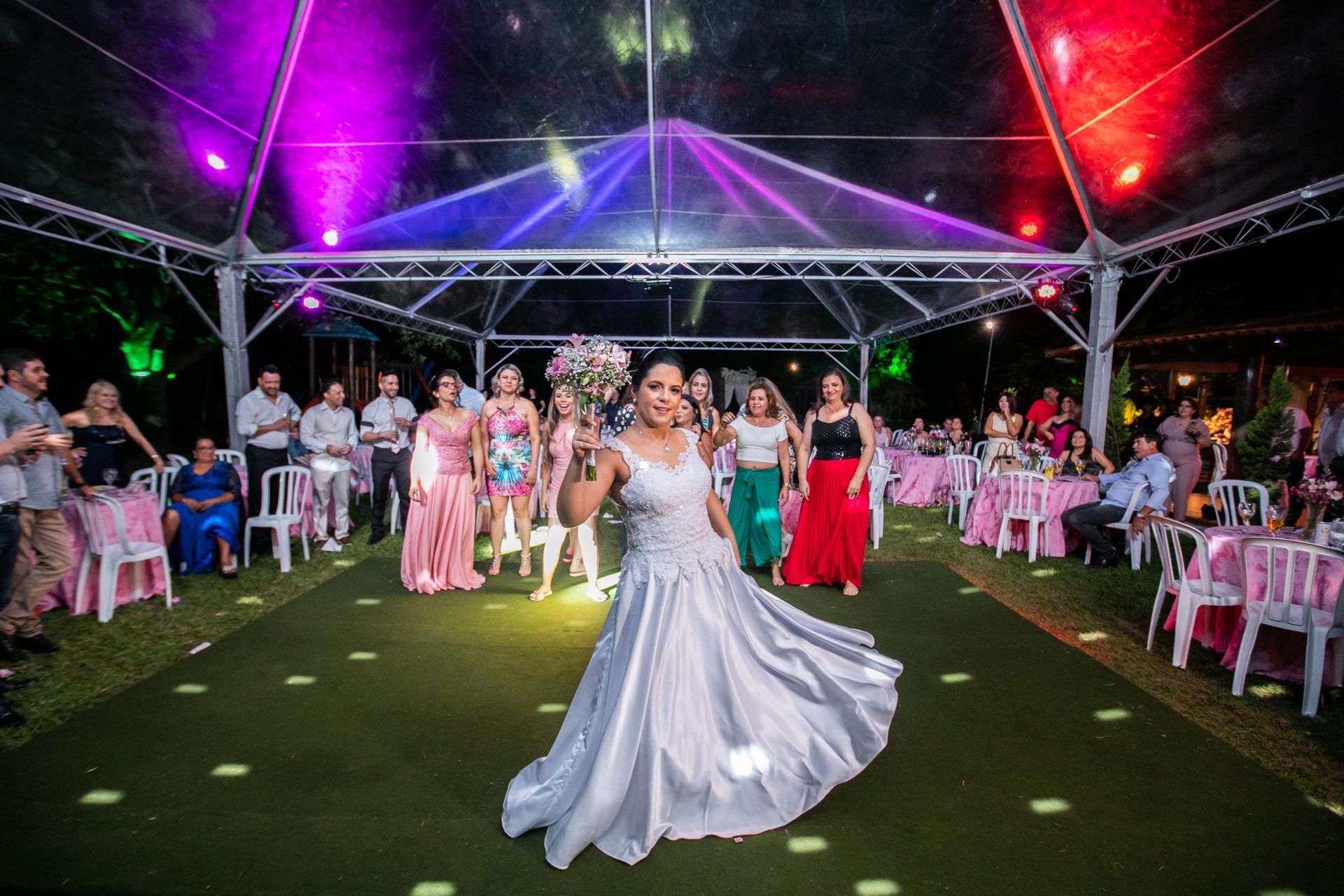 Foto Casamento Campestre em São José do Rio Preto / Adilson e Adriana Foto Casamento Campestre em São José do Rio Preto / Adilson e Adriana - Imagem 70
